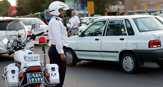 برخورد با رانندگان بی‌توجه در معابر شهری