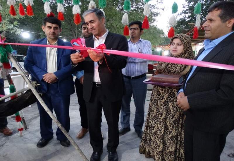 نمایشگاه صنایع دستی و سوغات محلی در پارک آبشار یاسوج افتتاح شد