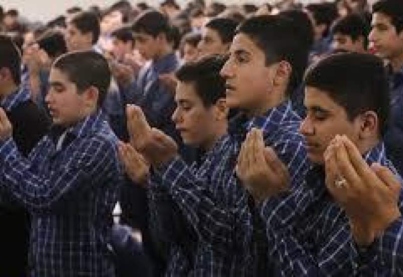 فراخوان حضور در همایش منطقه ای«جشن تکلیف پسران عشایرمرکز و جنوب کشور»
