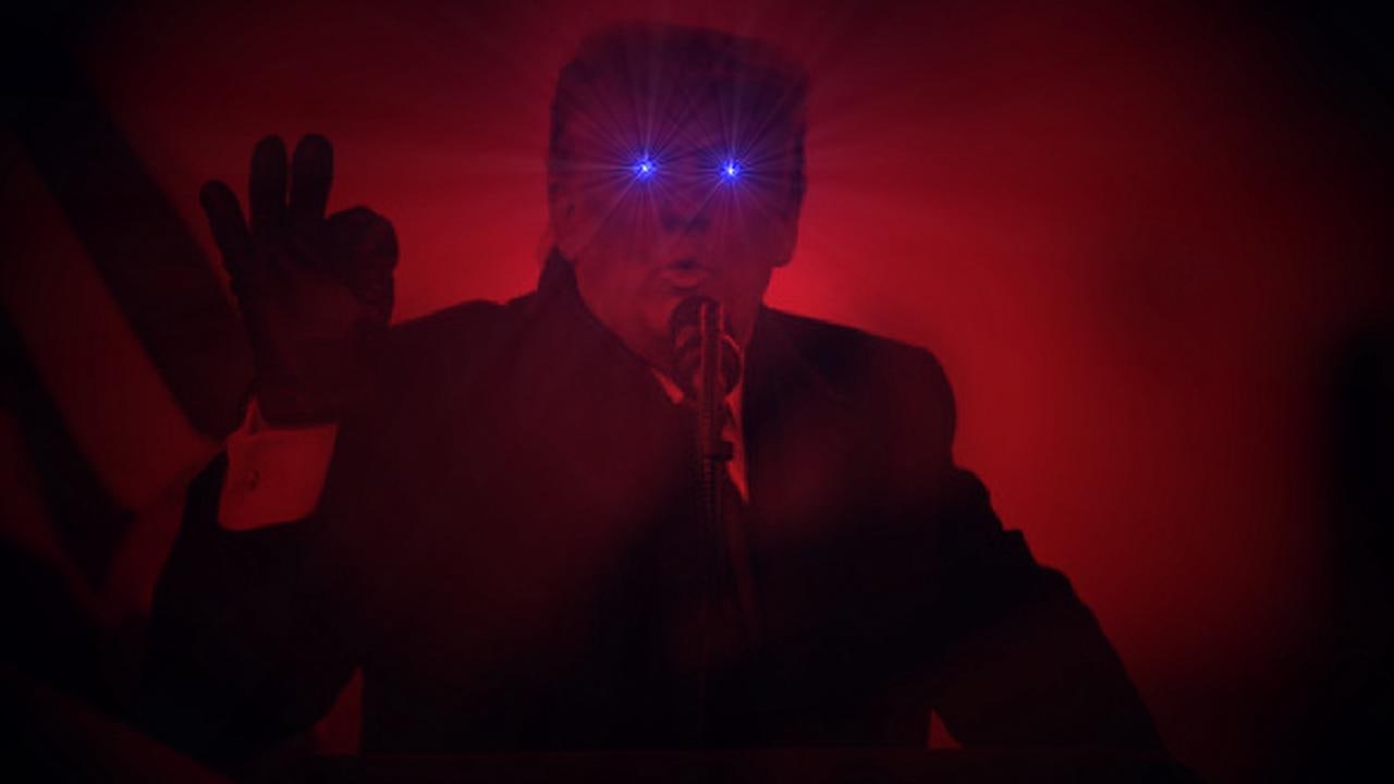 هشتگ Dark Maga چیست؟ دونالد ترامپ