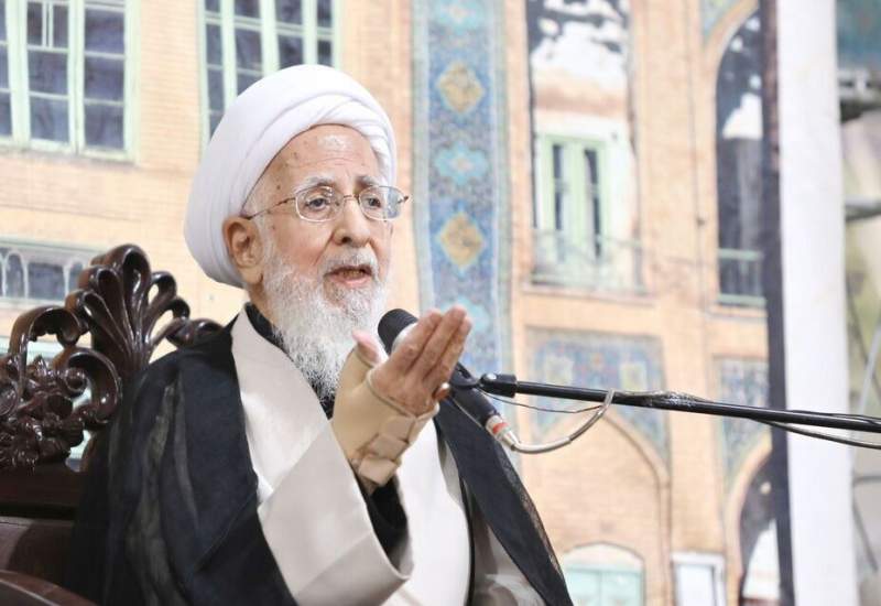 آیت الله جوادی آملی: امور مدیریتی راه‌حل می‌خواهد نه نصیحت