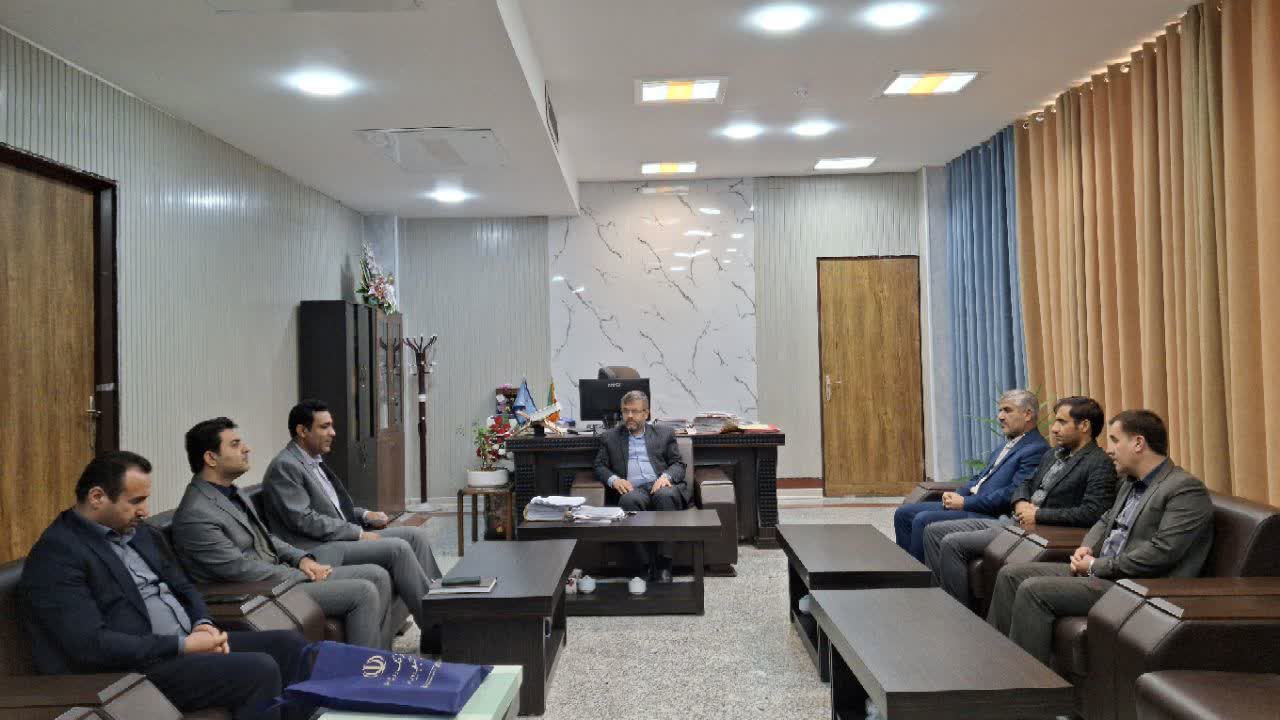 نشست مشترک دادستان کهگیلویه و بویراحمد و مدیرکل فرهنگ و ارشاد اسلامی برگزار شد