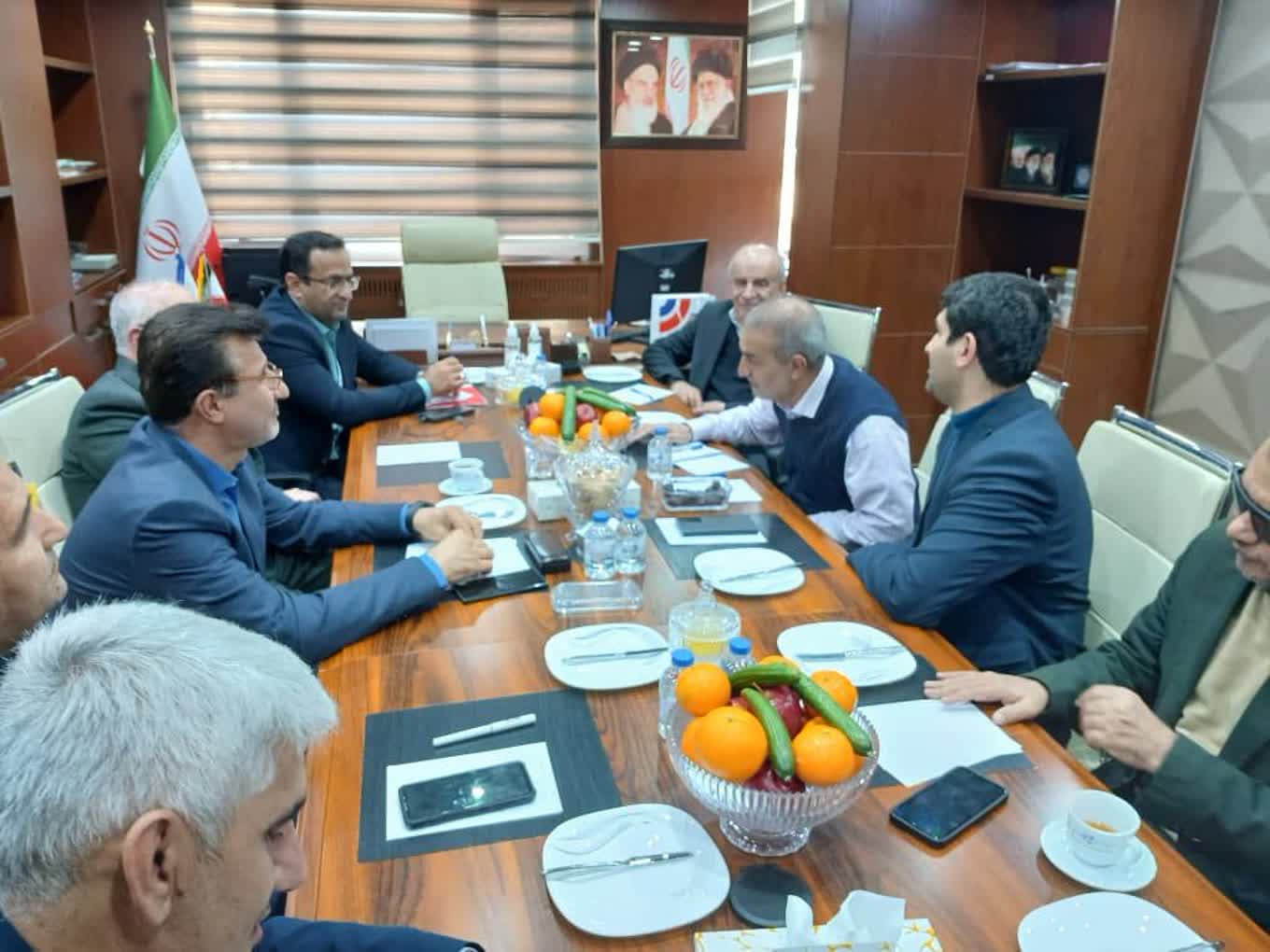 نشست مجمع خیرین مدرسه‌ساز کشور با حضور استاندار کهگیلویه‌ و بویراحمد: عزم جدی برای بهبود وضعیت آموزشی در استان