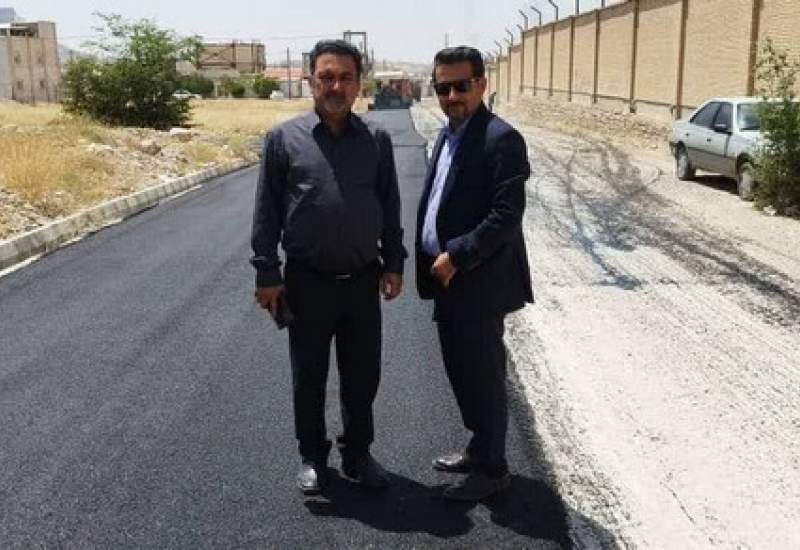 بتن‌ریزی و کف‌سازی پیاده‌رو و معابر شهری دوگنبدان + تصاویر  <img src="/images/video_icon.png" width="11" height="10" border="0" align="top">