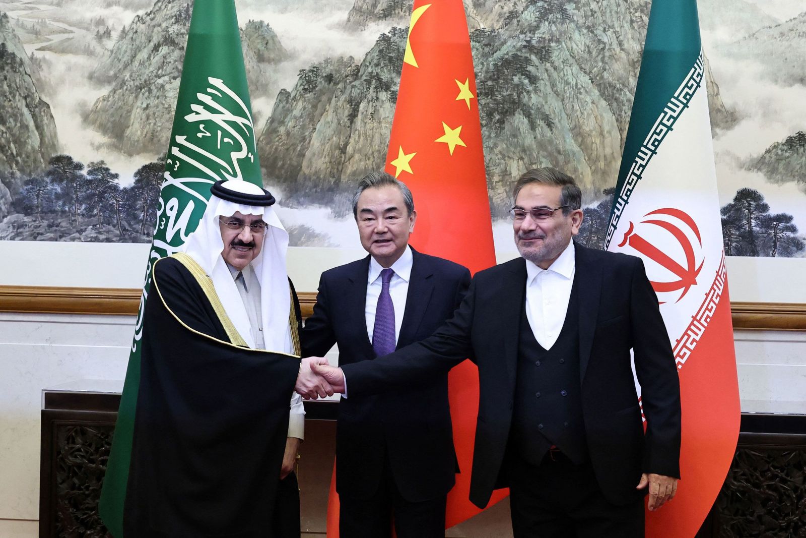 جدال پنهان آمریکا و چین در دریای سرخ و غرب آسیا/ رونمایی از پلن واشنگتن برای دور زدن پکن؛ پادزهر اژدهای زرد برای زهر رقبا چیست؟