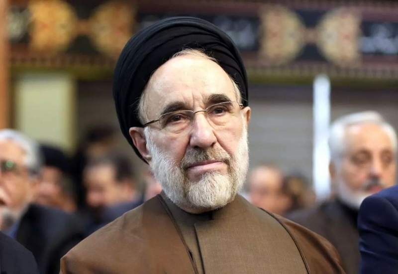 سید محمد خاتمی: گفت‌وگویی که در زمینه روابط خارجی برای حل مشکلات اساسی در جریان است درخور تقدیر و حمایت است؛ امیدوارم در دیگر عرصه‌ها هم شاهد همین رویکرد مدبرانه و گره‌گشا باشیم / امیدوارم امر مهم گفتگو با دنیا و نیز با مردم خودمان به عنوان یک راهبرد و رویکرد مهم دنبال شود