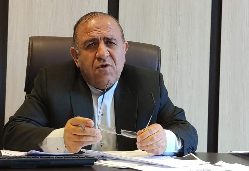 انتقاد تند حسنعلی عزت‏‌خواه، مدیرکل سابق آموزش و پرورش کهگیلویه و بویراحمد از استاندار و تاجگردون:  رویکردهای استانـدار براساس وفاق نیست / استاندار و مدیرکل آموزش و پرورش باید غیربومی باشند / آنچه در آموزش و پرورش کهگیلویه و بویراحمد بیشتر می‌بینم نمایندگان در امور اجرایی و انتصابات دخالت دارند /  استاندار باید از خود استقلال داشته باشد / دخالت‌های تاج‌گردون در انتصابات این دوره بیشتر است