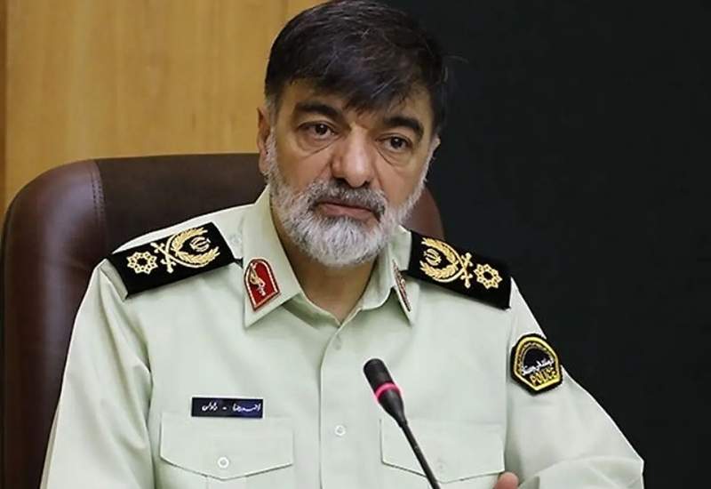 عملیات‌های پی در پی پلیس برای دستگیری خائنان به وطن / رأفت نظام شامل حال فریب خوردگانی که خود را معرفی کنند