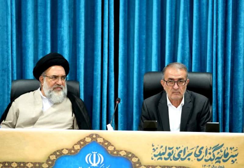 تصاویر |  آیت‌الله حسینی: همبستگی اجتماعی، راه نجات کشور است / رحمانی: دشمن در خاموش‌کردن صدای حق‌طلبی ملت ایران شکست خورد / درخشان: صلابت نیروهای مسلح باید در تولیدات رسانه‌ای بازتاب یابد  <img src="/images/picture_icon.png" width="11" height="10" border="0" align="top">
