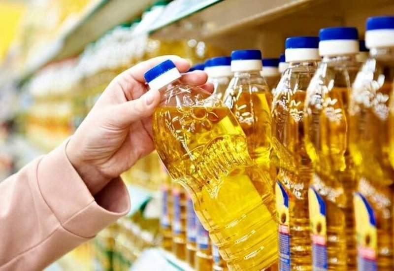 کمبود روغن در کهگیلویه؛ مسئولین کشوری: کالاهای اساسی به وفور موجود است / شهروندان: روغن در فروشگاه‌ها نیست / رئیس جهاد کشاورزی کهگیلویه و بویراحمد: ما نبود روغن نداریم، بلکه کمبود روغن داریم / مدیرکل تعزیرات حکومتی: برای متخلفین پرونده تشکیل شده است / شهروندان نگران نباشند؛ به زودی روغن در حد اشباع به بازارها تزریق می‌شود