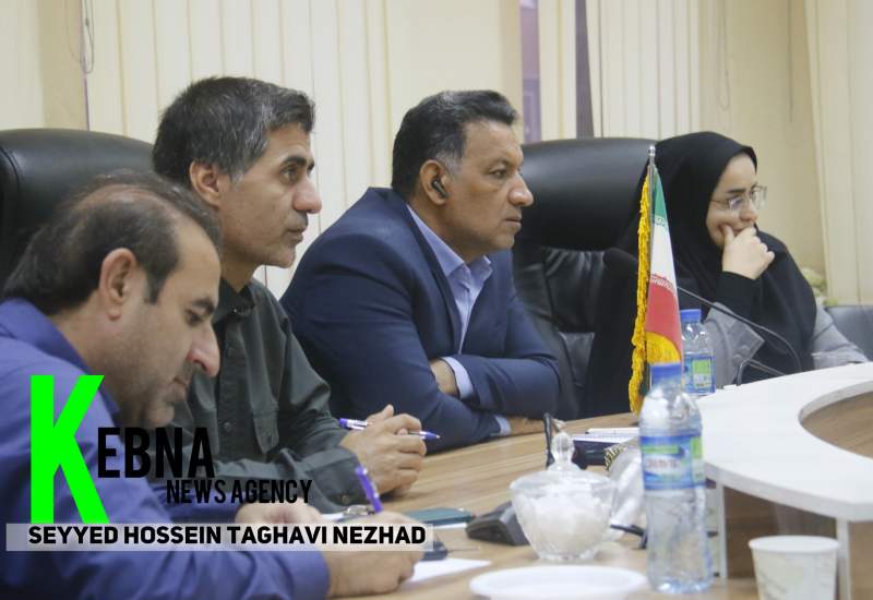 در شورای اشتغال چه گذشت؟/تیر خلاص فرماندار کهگیلویه به آمارهای مبهم/کاظمی‌جو: کلی‌گویی بس است/۳۳ متقاضی بهزیستی پشت در بانک مهر/ هشدار فرماندار به بانک مسکن: اگر نمی‌توانید پرداخت کنید، تعهد ندهید!/از کمیته امداد تا بنیاد برکت؛ هر که پیگیرتر، موفق‌تر در جذب تسهیلات+ حواشی