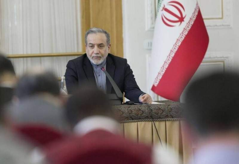 عراقچی: ما هیچ توافقی که در آن غنی‌سازی وجود نداشته باشد، نخواهیم داشت / اگر مذاکراتی شکل بگیرد، موضوع مذاکره فقط هسته‌ای خواهد بود / ما آماده گفت‌و‌گو درمورد برنامه هسته‌ای خود بوده‌ایم و در آینده هم خواهیم بود، ولی باید اطمینان حاصل شود که اگر دوباره مذاکراتی شروع شد توسط آمریکا یا کشور‌های دیگر به جنگ کشیده نخواهد شد
