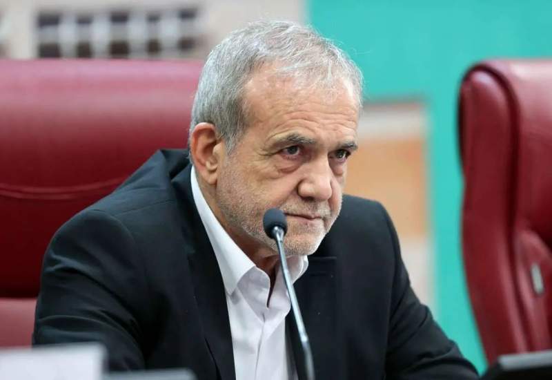دستور پزشکیان برای برگزاری نشست حقوقدانان و نخبگان سیاسی با وزیر دادگستری درباره لایحه «مقابله با محتوای خلاف واقع در فضای مجازی» / رییس‌جمهور پذیرفته که خروجی این نشست، به عنوان تصمیم نهایی در خصوص این لایحه در نظر گرفته شود / چنانچه اجماع نخبگان بر استرداد این لایحه و از دستور کار خارج شدن آن باشد، دولت آن را خواهد پذیرفت
