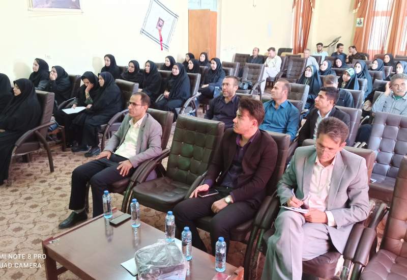 کارگاه آموزشی توانمندسازی زیست محیطی 60 معلم ابتدایی در کهگیلویه وبویراحمد