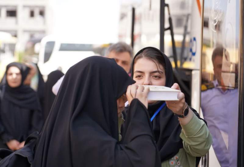 اعزام ۸۰ دانشجوی دانشگاه علوم پزشکی یاسوج به عتبات عالیات + تصاویر  <img src="/images/picture_icon.png" width="11" height="10" border="0" align="top">