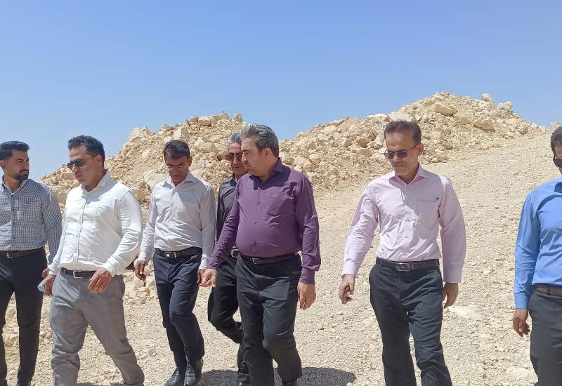 اراضی کشاورزی لنده در انتظار آب/آیا وعده های مسئولان عملی میشود  <img src="/images/picture_icon.png" width="11" height="10" border="0" align="top">