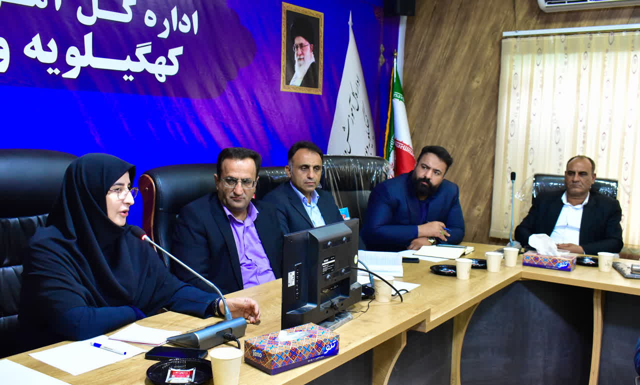 هشدار معاون وزیر در یاسوج: تجربه تلخ کمبود معلم نباید تکرار شود / هیچ دانشآموزی نباید از تحصیل بازبماند / پیشدبستانی در حاشیه؛ عدالت آموزشی قربانی نگاه غیردولتی؟