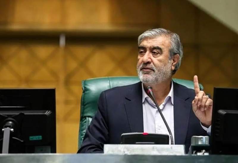 رئیس کمیسیون امنیت ملی مجلس: مرزبانان ما به‌وضوح گفته‌اند که ما با چشمان خود دیدیم که پهپادهای اسرائیلی از خاک جمهوری آذربایجان وارد ایران شدند / ریاست جمهوری و وزارت خارجه این موضوع را با علی‌اف مطرح کردند و او درخواست مدارک و مستندات کرد / حالا اینکه ما مدارک ارائه کنیم یک موضوع است، اما خود واقعیت قابل انکار نیست
