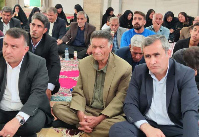 سفر بهرامی به بخش سپیدار / رضوی، بخشدار سپیدار: با تنش آبی مواجه هستیم / تنها یک درمانگاه داریم که تا ساعت ۱۴ بعدازظهر فعال است / تخصیص آب از سد تنگ سرخ برای این منطقه صفر است / پل فرسوده دم‌سفیدار دچار ترک‌خوردگی شده / جهاد کشاورزی سپیدار را فراموش کرده؟  <img src="/images/picture_icon.png" width="11" height="10" border="0" align="top">