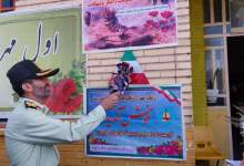 بدرقه پدرانه دختر شهید مهران روان‌کیش از خانه تا مدرسه
