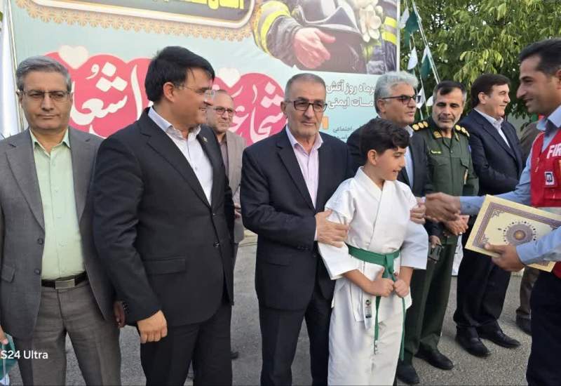خبر خوب استاندار برای آتش‌نشانی کهگیلویه و بویراحمد؛ از جذب ۴۷ نیرو تا نردبان ۱۴۰ میلیارد تومانی  <img src="/images/picture_icon.png" width="11" height="10" border="0" align="top">