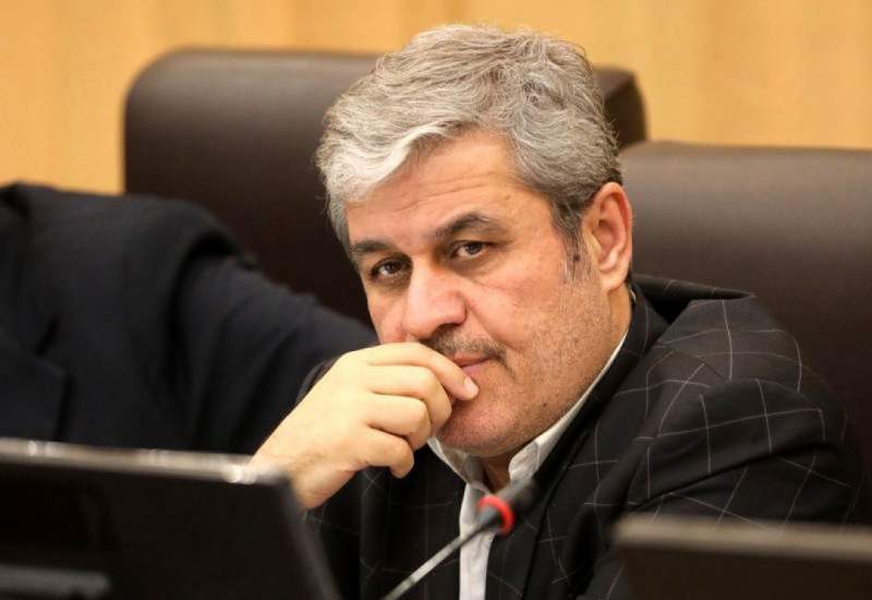 تاجگردون: کسری بودجه نتیجه تصمیمات دولت است / نگران این وضعیت هستیم