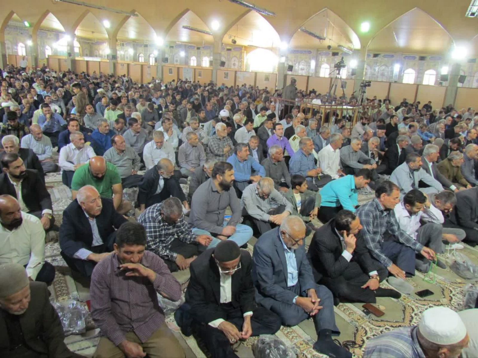هشدار امامجمعه یاسوج: الگوهای انحرافی فرهنگی آینده کشور را تهدید میکند / امامجمعه یاسوج: ملکحسینی، شاگرد و یار حقیقی امام خمینی (ره) و نماد استقامت بود