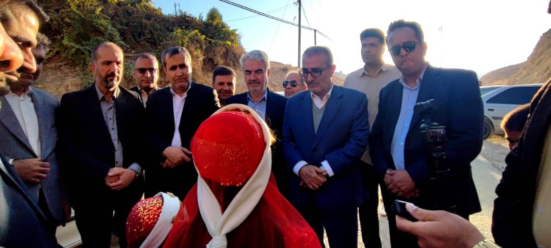 تصاویر | رؤیای جهانیشدن مارین؛ نخستین جشنواره انار در گچساران برگزار شد