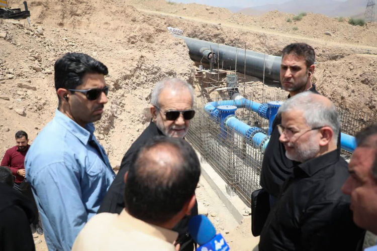 هشدار جدی پزشکیان درباره پایان آبهای زیرزمینی/ اگر امروز نخواهیم صرفهجویی کنیم، فردا با بحران آب روبرو خواهیم شد!