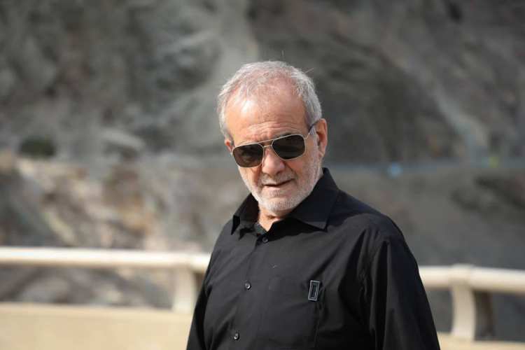 هشدار جدی پزشکیان درباره پایان آبهای زیرزمینی/ اگر امروز نخواهیم صرفهجویی کنیم، فردا با بحران آب روبرو خواهیم شد!