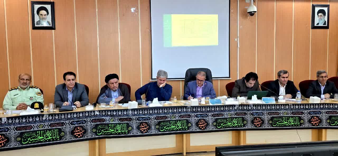 رحمانی در حضور تاجگردون و موحد: فوریت جذب ۲۰ درصد اعتبارات عمرانی معطلمانده در استان کهگیلویه و بویراحمد / دستگاههای ناکام در جذب اعتبارات، فرصت خود را از دست خواهند داد