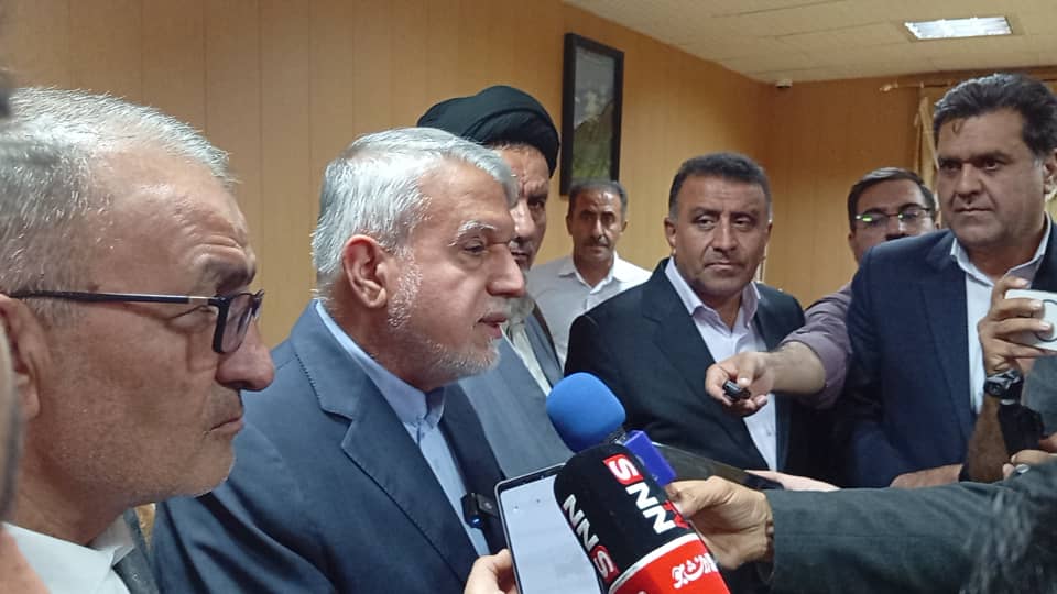 فیلم و تصاویر | سید رضا صالحی امیری وزیر میراث فرهنگی، صنایع‌دستی و گردشگری وارد یاسوج شد /  سلام رئیس‌جمهور به مردم کهگیلویه و بویراحمد