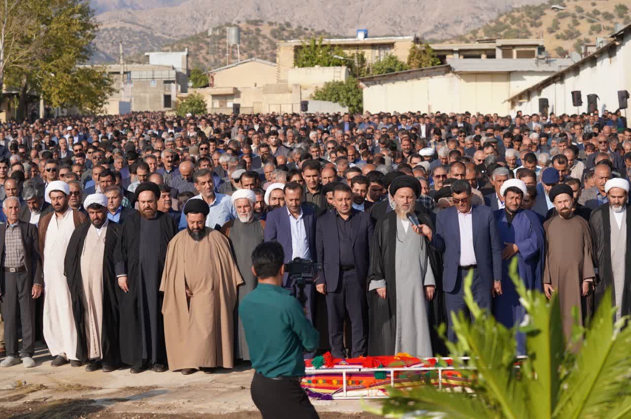 تصاویر| مراسم تشییع و تدفین پدر نمایندهی مردم بویراحمد، دنا و مارگون در مجلس شورای اسلامی