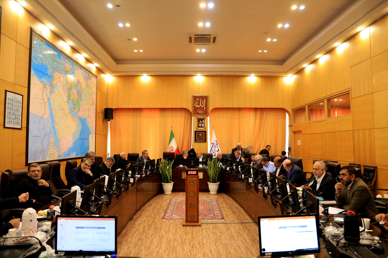 یارانه ثروتمندان حذف میشود؛ آیا سیاستهای حمایتی دولت به سه دهک آسیبپذیر کمک میکند یا آنها را در معرض خطر بیشتری قرار میدهد؟