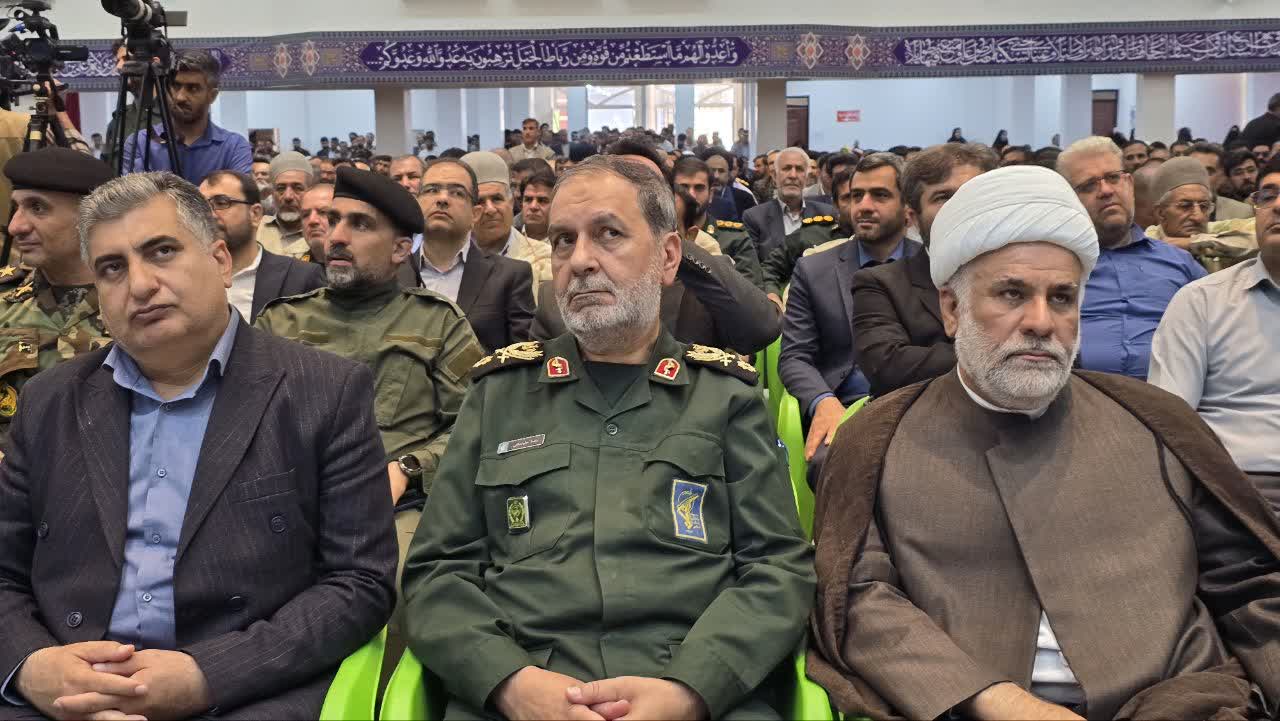 خبر بروزرسانی میشود / تکریم و معارفه فرماندهان سپاه فتح کهگیلویه و بویراحمد برگزار شد / سردار حمید خرمدل پس از ۷ سال، جای خود را به سردار مصطفی مثنوی داد / خرمدل: از هرگونه جانبداری در انتخابات مجلس پرهیز کردیم