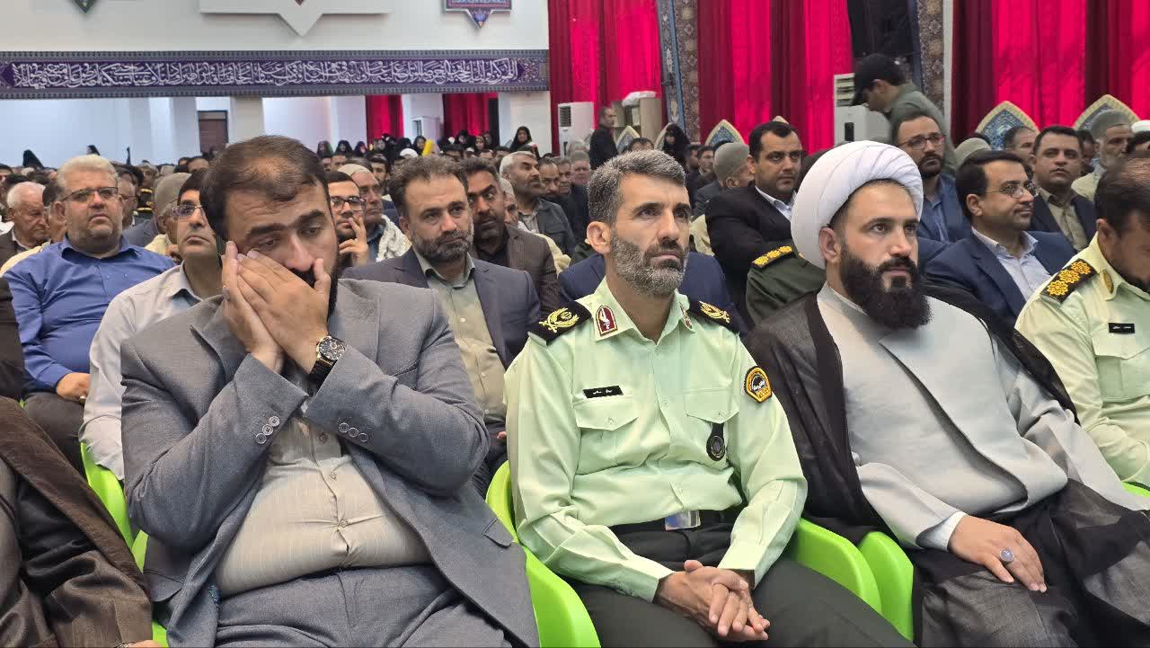خبر بروزرسانی میشود / تکریم و معارفه فرماندهان سپاه فتح کهگیلویه و بویراحمد برگزار شد / سردار حمید خرمدل پس از ۷ سال، جای خود را به سردار مصطفی مثنوی داد / خرمدل: از هرگونه جانبداری در انتخابات مجلس پرهیز کردیم